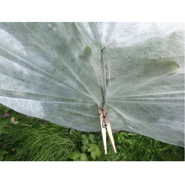 0.9oz Row Cover 50ft  Width, white